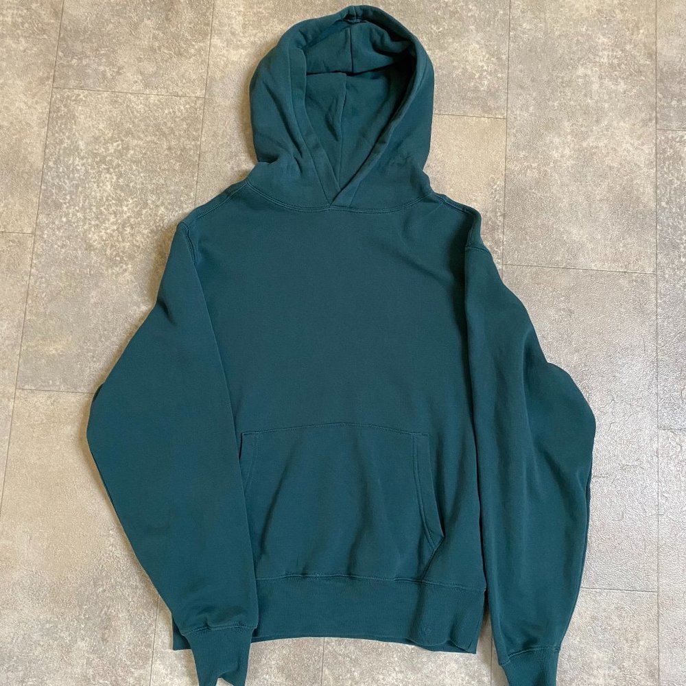 Old Navy Men's Hoodie Size Small